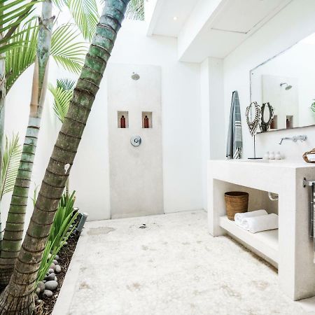 Pantai Hitam Villa Selemadeg 外观 照片