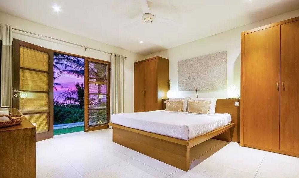 Pantai Hitam Villa Selemadeg 外观 照片