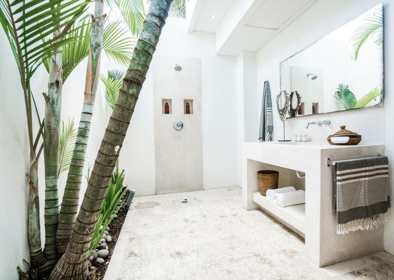 Pantai Hitam Villa Selemadeg 外观 照片