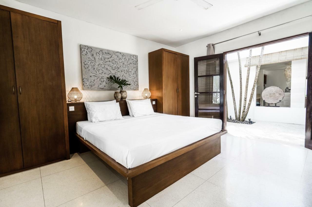 Pantai Hitam Villa Selemadeg 外观 照片